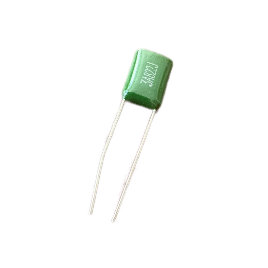 خازن پلی استر 8.2nF/1000V-2