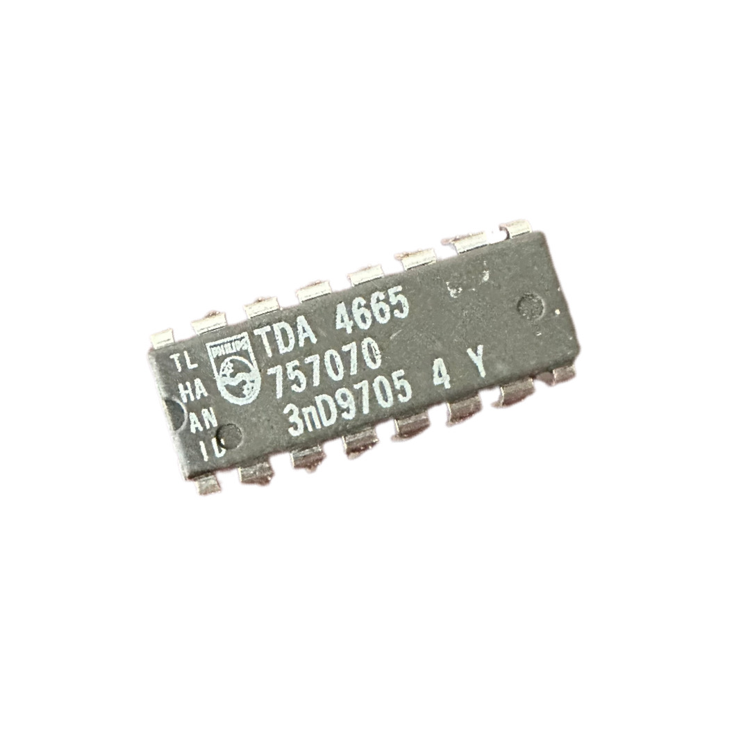  آی سی TDA4665-2